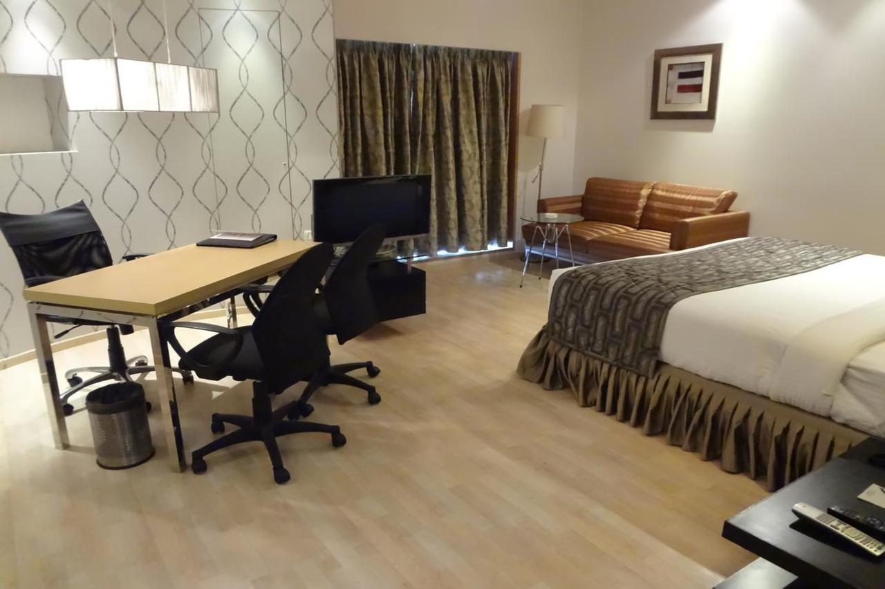 Hotel Satkar Residency Thane Esterno foto