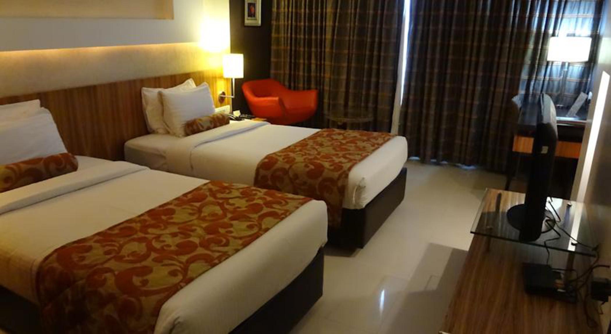 Hotel Satkar Residency Thane Esterno foto
